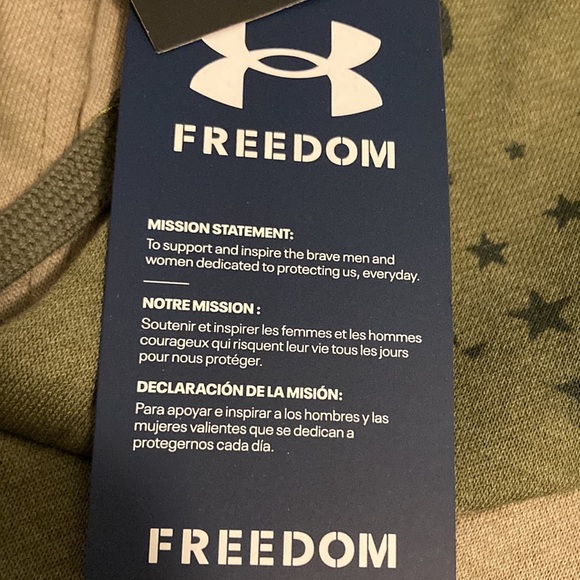 NWT Under Armour Freedom Camo Hoodie - Picture 6 of 10